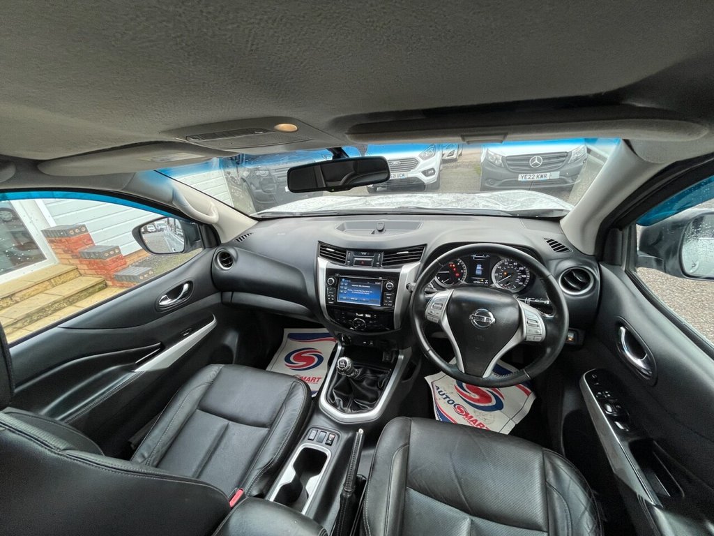Used Nissan Navara 2018 for sale - 76686143: Photo 12