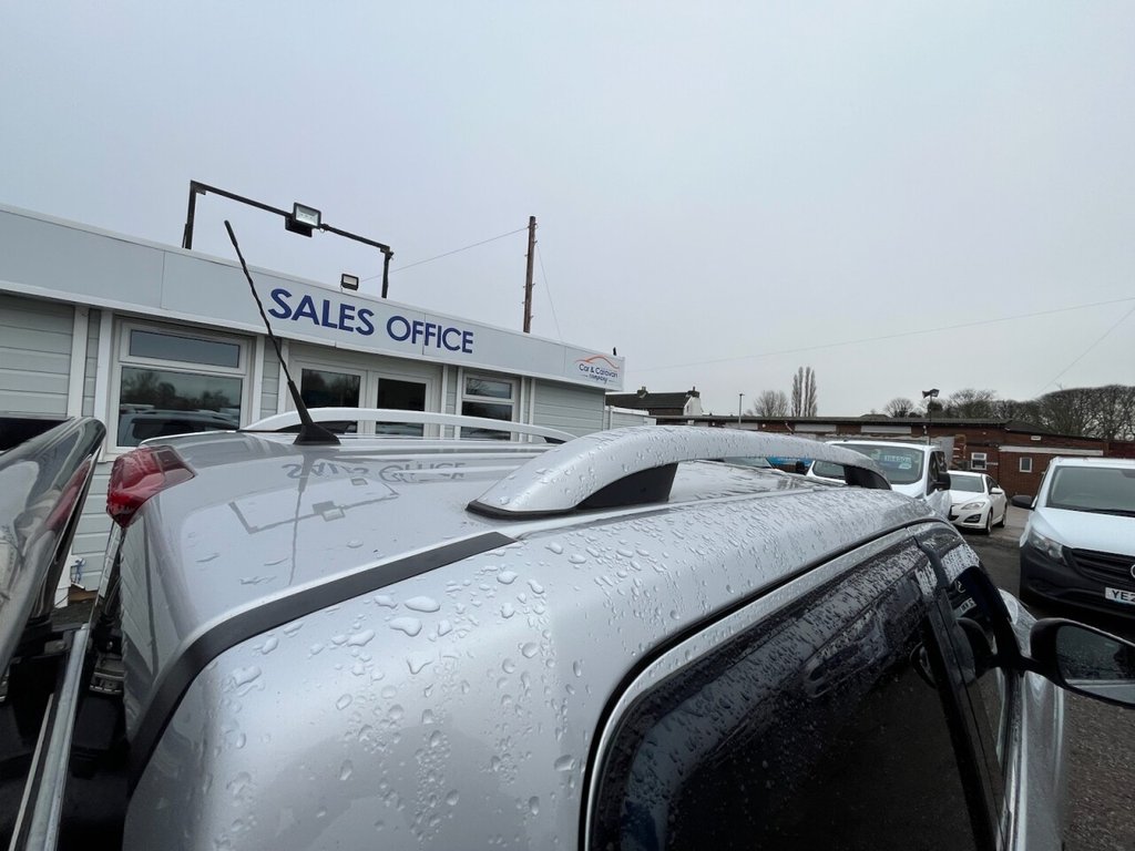 Used Nissan Navara 2018 for sale - 76686143: Photo 23