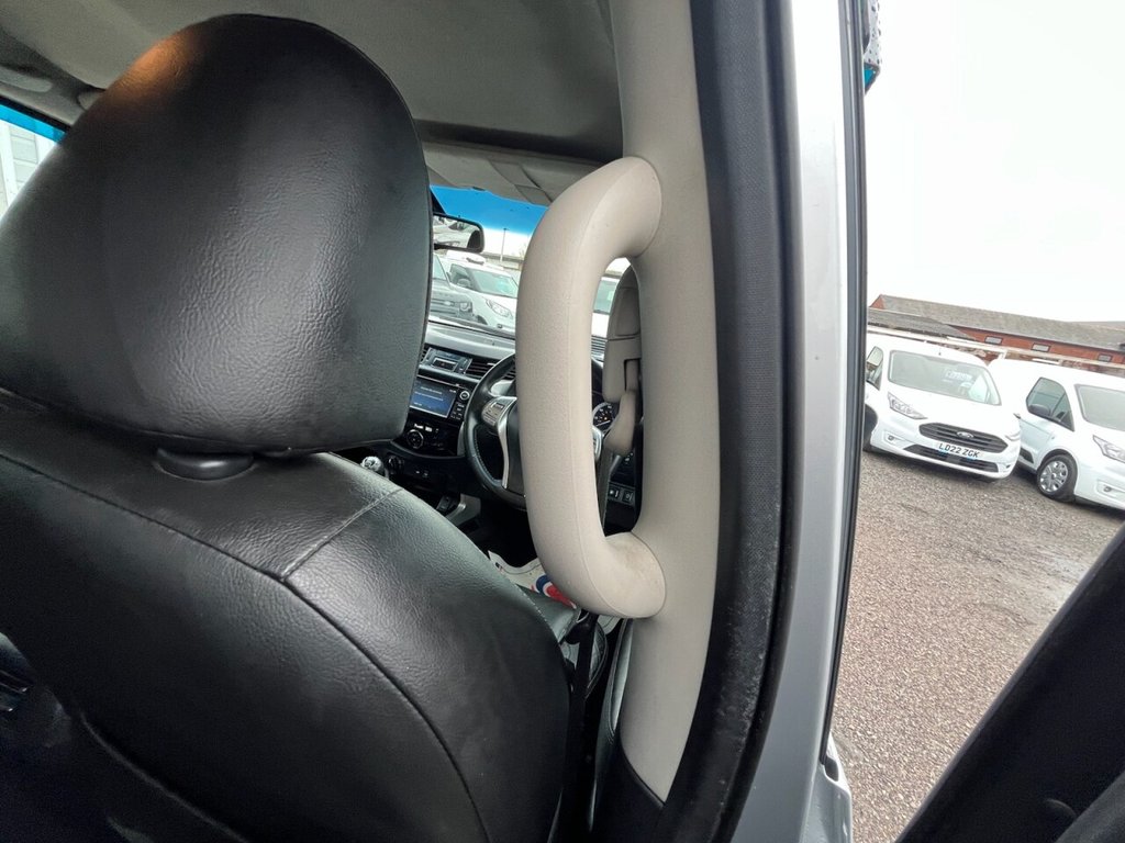 Used Nissan Navara 2018 for sale - 76686143: Photo 36