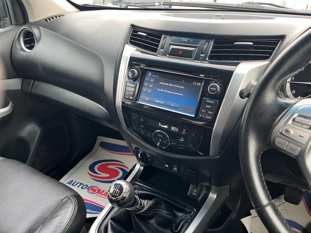 Used Nissan Navara 2018 for sale - 76686143: Photo 44