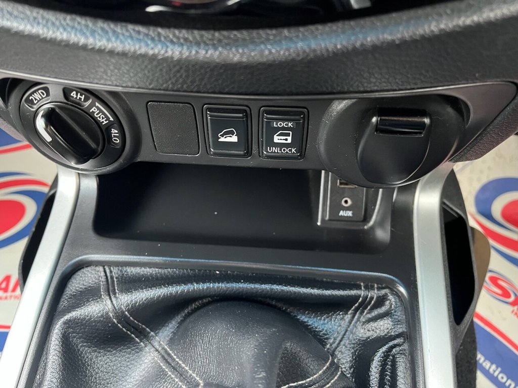 Used Nissan Navara 2018 for sale - 76686143: Photo 48
