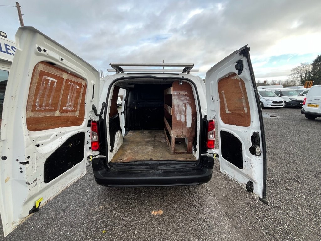 Used Peugeot Partner 2020 for sale - 76867633: Photo 22