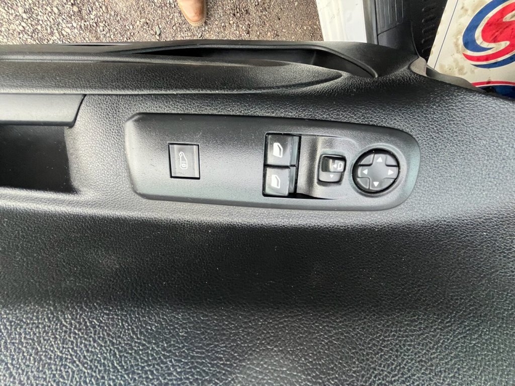 Used Peugeot Partner 2020 for sale - 76867633: Photo 29