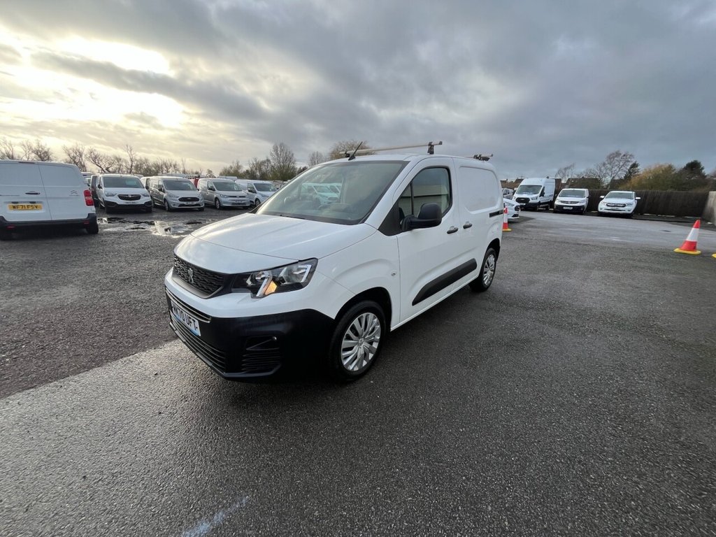 Used Peugeot Partner 2020 for sale - 76867633: Photo 3