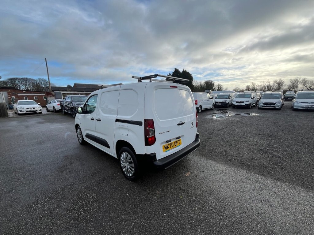 Used Peugeot Partner 2020 for sale - 76867633: Photo 7