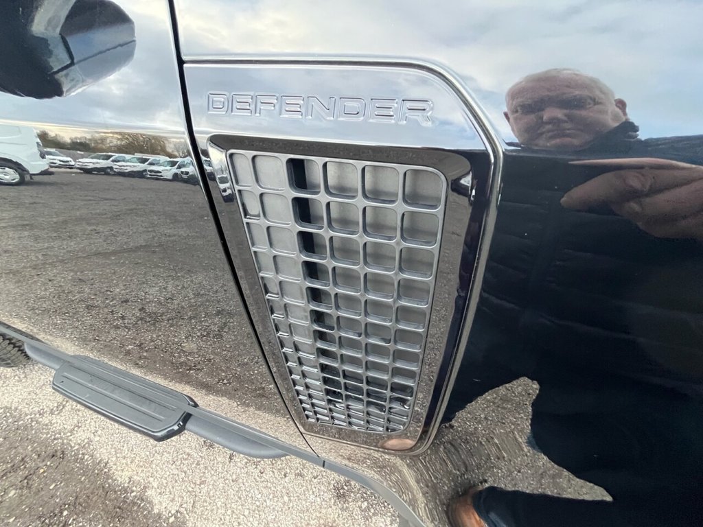 Used Land Rover Defender 2025 for sale - 77499037: Photo 11