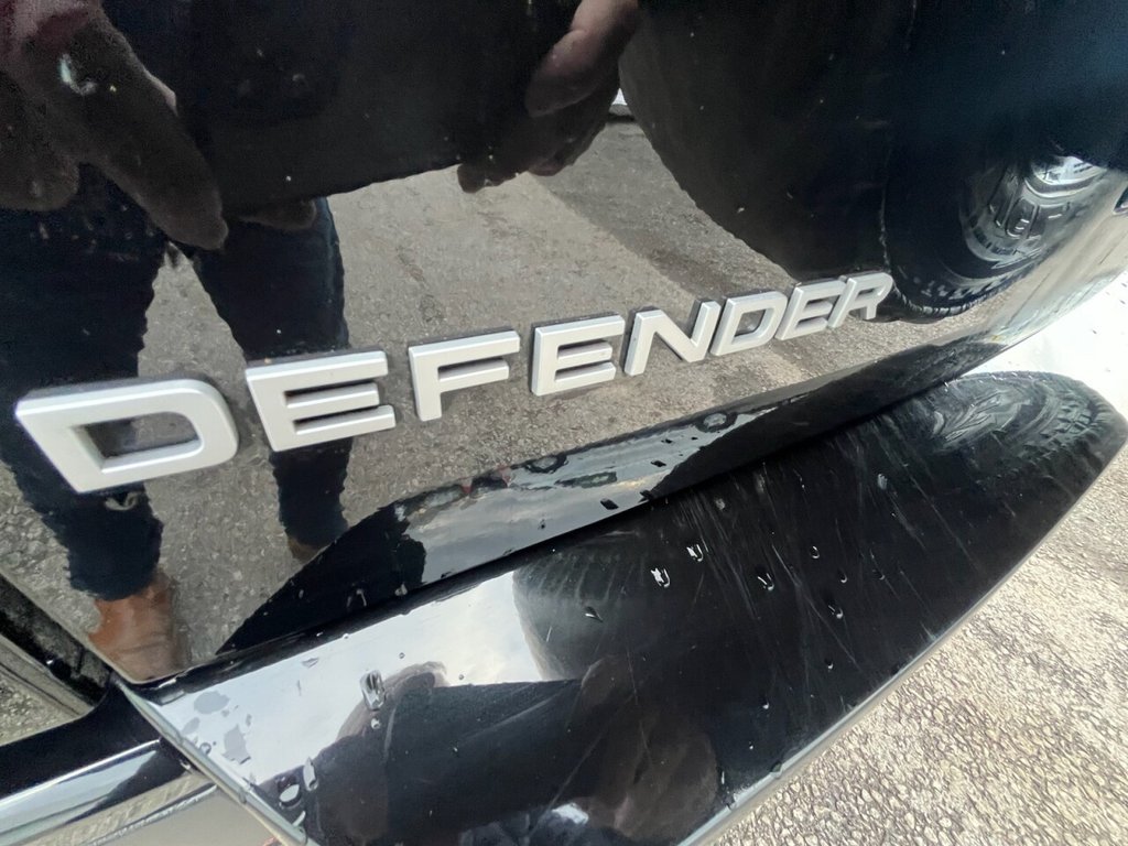 Used Land Rover Defender 2025 for sale - 77499037: Photo 17