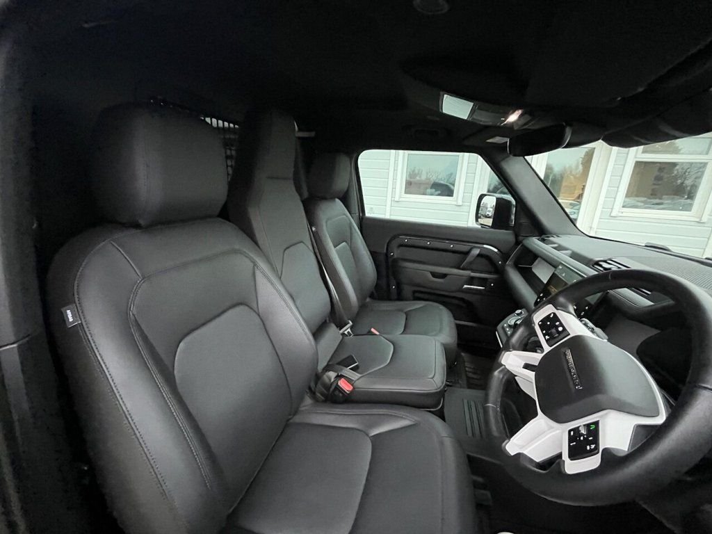 Used Land Rover Defender 2025 for sale - 77499037: Photo 27