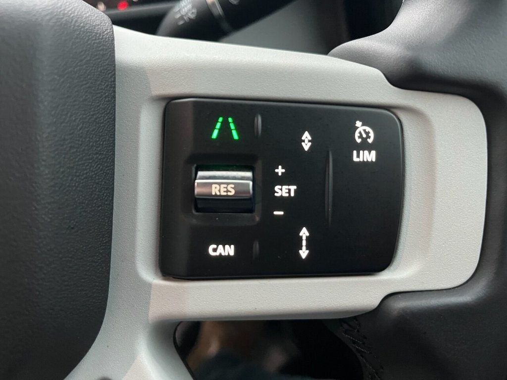 Used Land Rover Defender 2025 for sale - 77499037: Photo 45