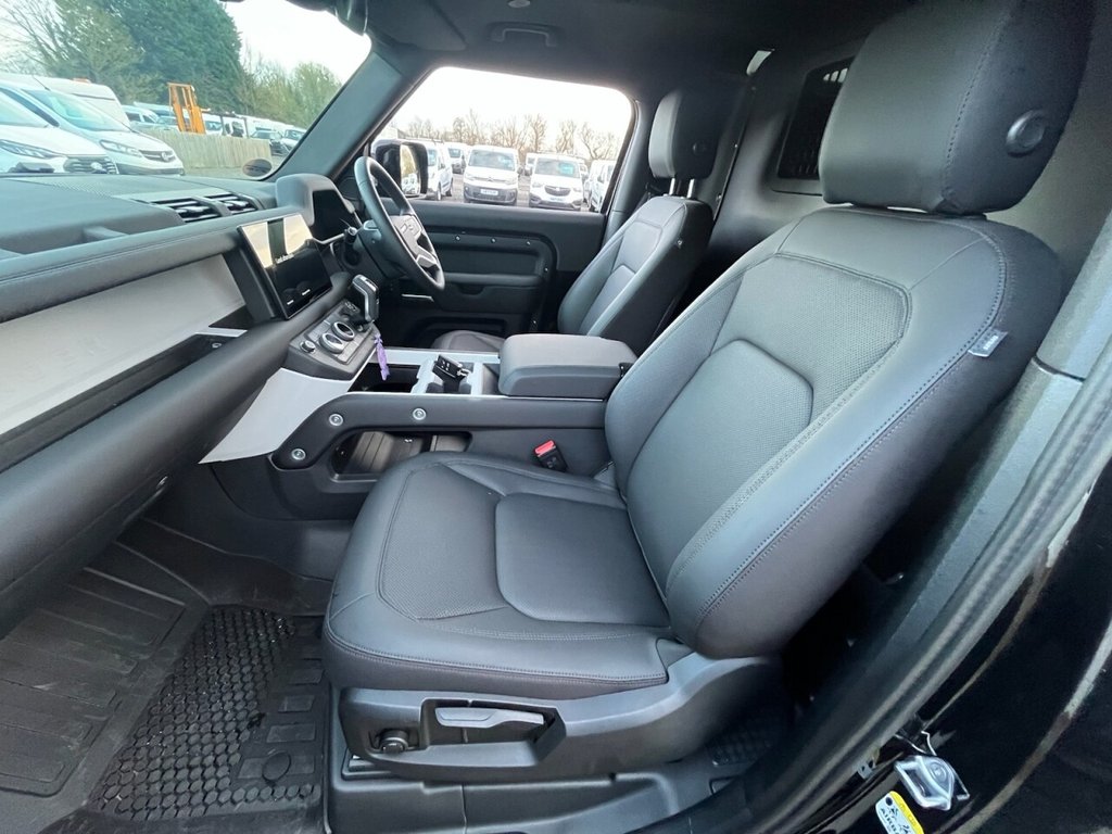 Used Land Rover Defender 2025 for sale - 77499037: Photo 47