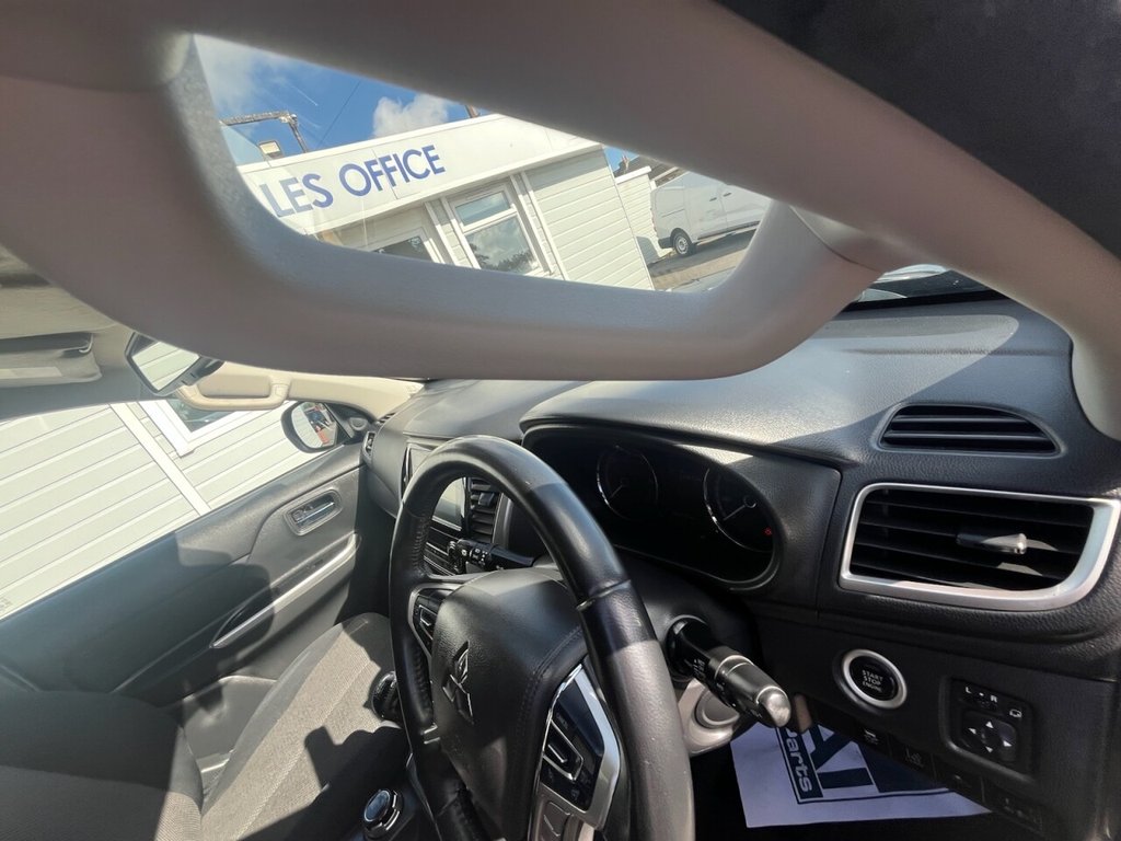 Used Mitsubishi L200 2020 for sale - 76558625: Photo 42