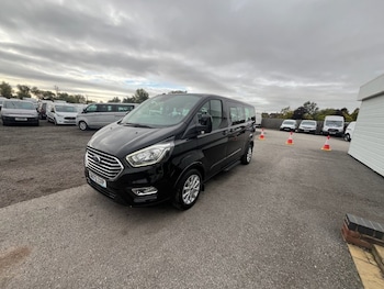 Used Ford Tourneo Custom 2022 for sale - 76081258: Photo