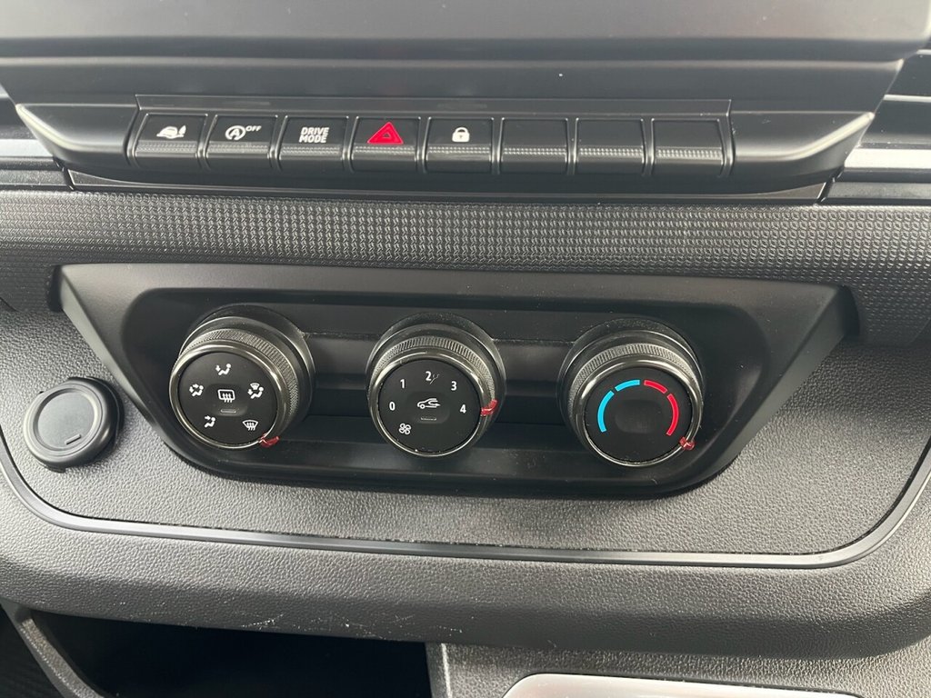 Used Renault Trafic 2022 for sale - 76333900: Photo 39