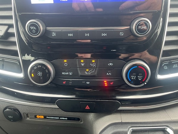 Used Ford Tourneo Custom 2022 for sale - 76245301: Photo 29