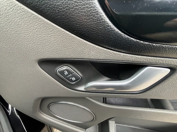 Used Ford Tourneo Custom 2022 for sale - 76245301: Photo 8