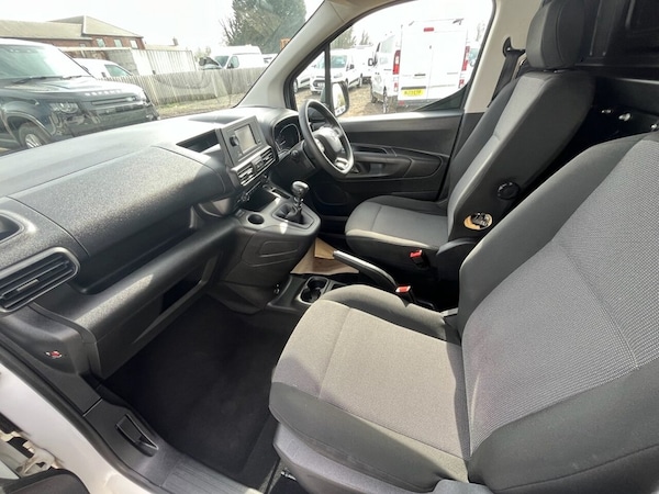 Used Toyota ProAce 2022 for sale - 73965374: Photo 42