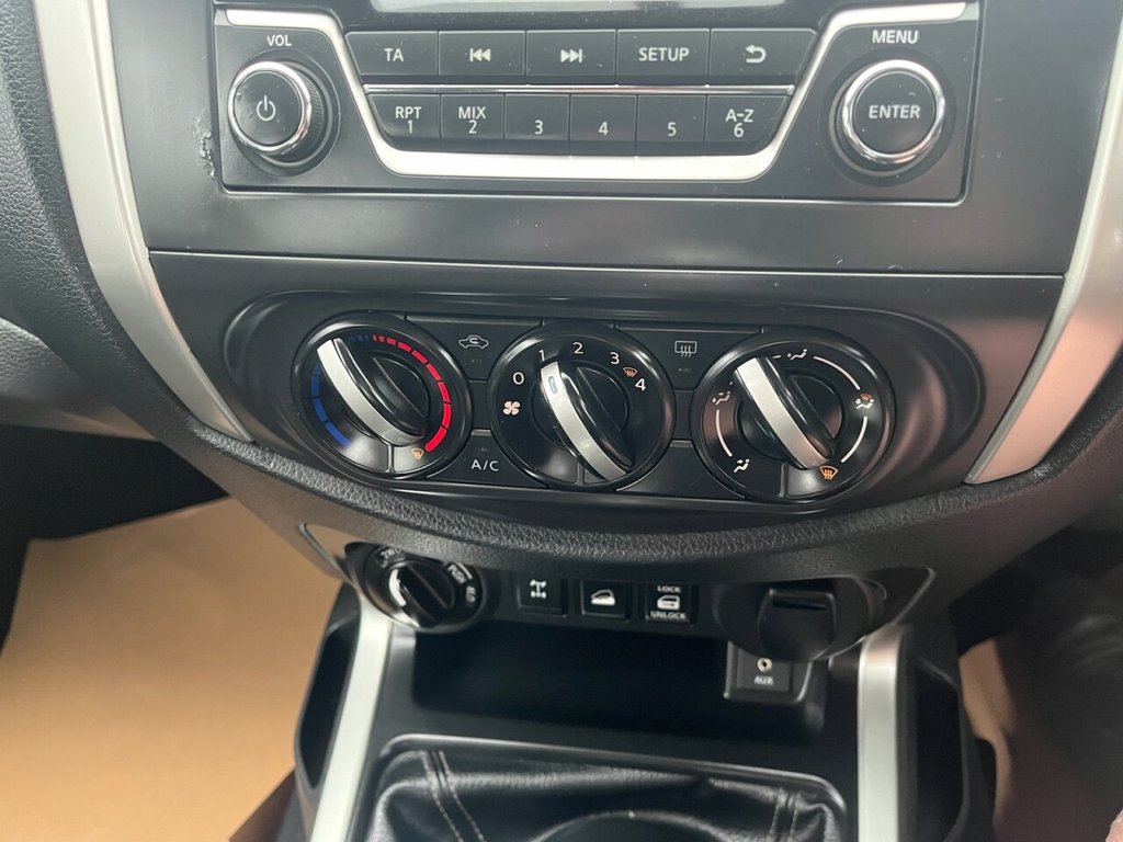 Used Nissan Navara 2016 for sale - 77571828: Photo 29