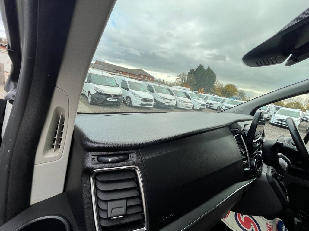 Used Ford Tourneo Custom 2022 for sale - 76686100: Photo 36