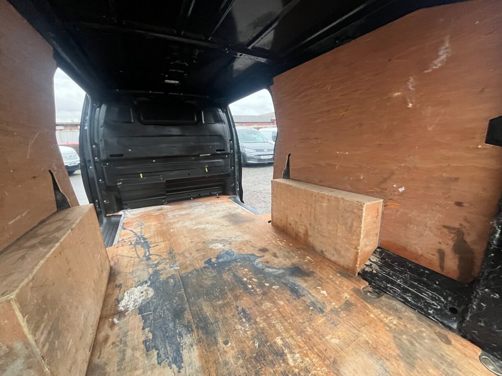 Used Vauxhall Vivaro 2021 for sale - 76883791: Photo 18