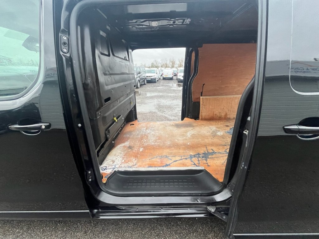 Used Vauxhall Vivaro 2021 for sale - 76883791: Photo 20