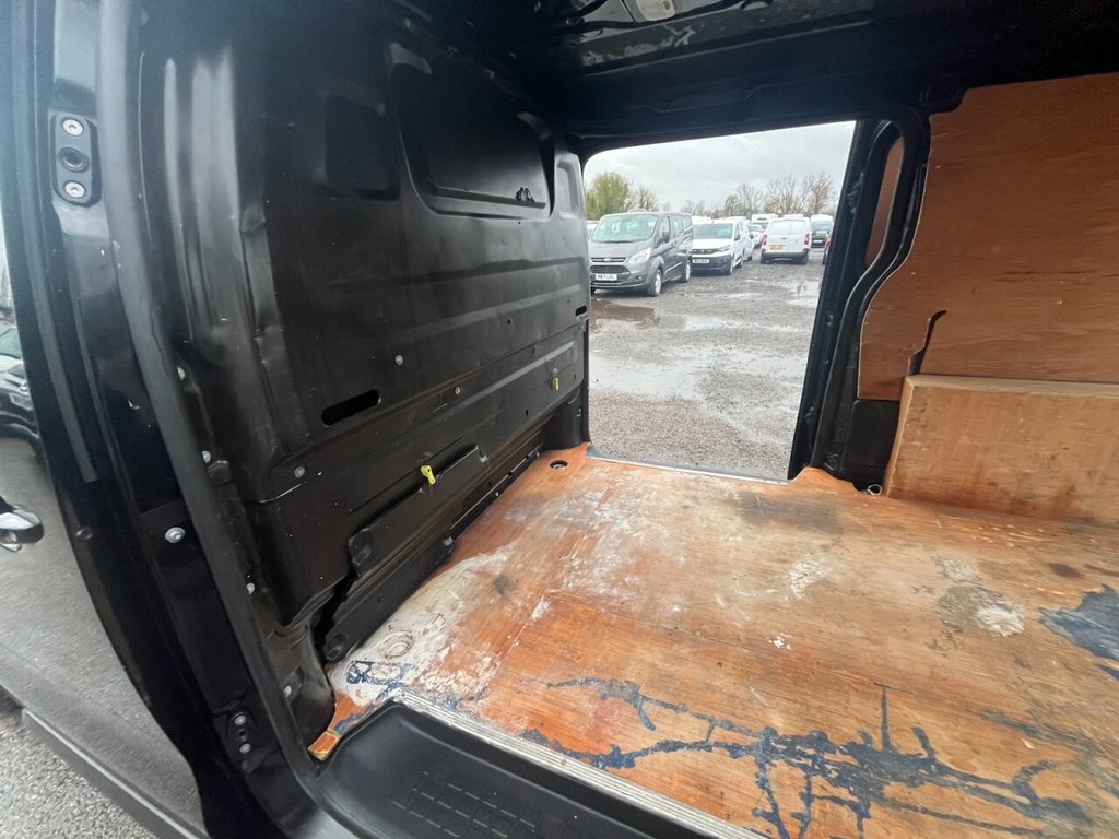 Used Vauxhall Vivaro 2021 for sale - 76883791: Photo 22