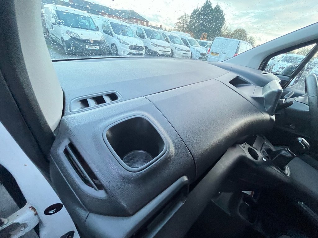 Used Vauxhall Combo 2020 for sale - 76698259: Photo 23