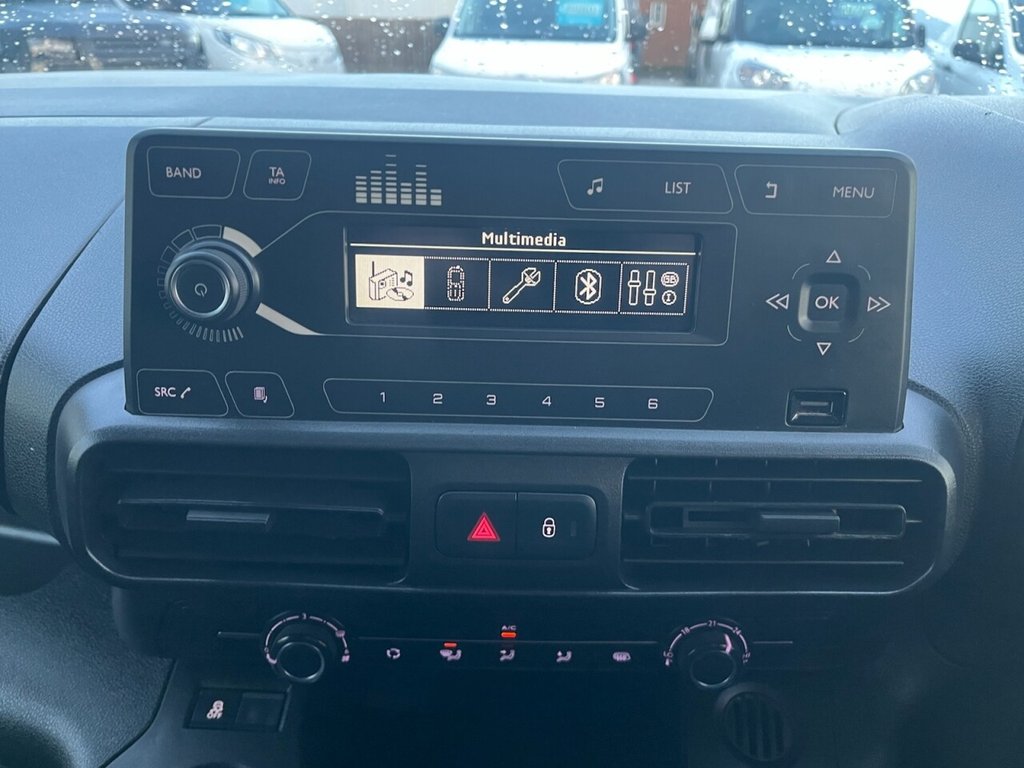 Used Vauxhall Combo 2020 for sale - 76698259: Photo 35