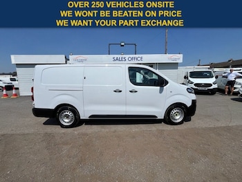Used Vauxhall Vivaro 2023 for sale - 79089836: Photo