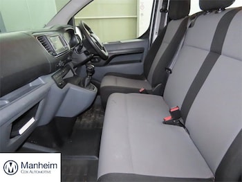 Used Vauxhall Vivaro Life 2020 for sale - 77680624: Photo