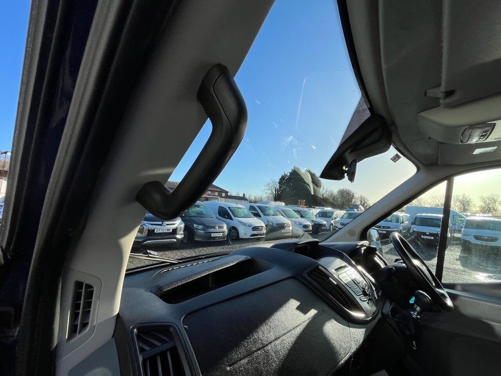 Used Ford Transit 2018 for sale - 74845347: Photo 37