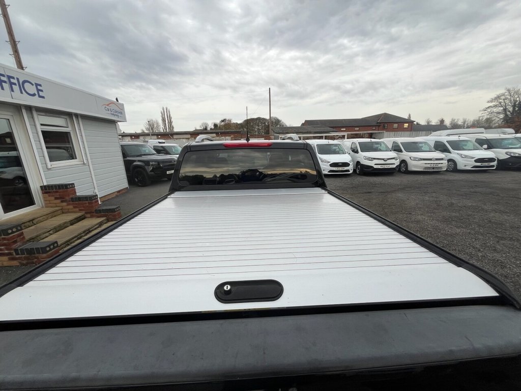 Used Nissan Navara 2017 for sale - 76496158: Photo 15