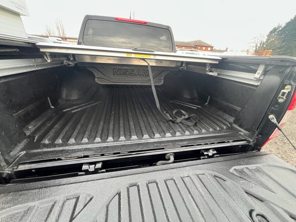 Used Nissan Navara 2017 for sale - 76496158: Photo 17