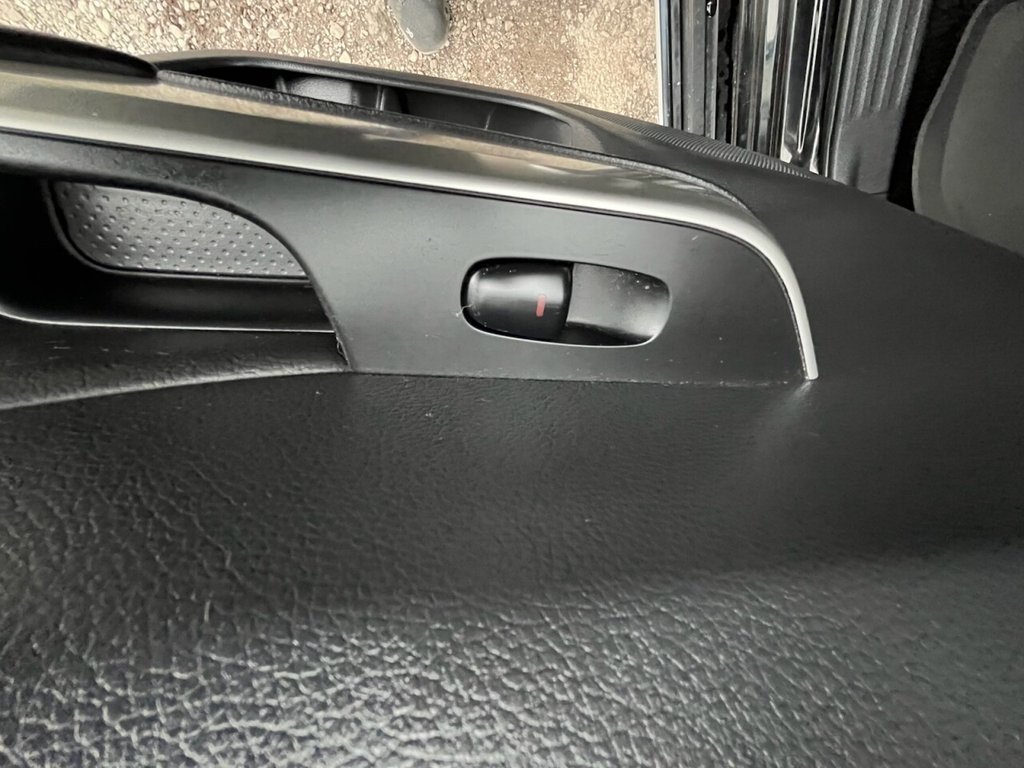 Used Nissan Navara 2017 for sale - 76496158: Photo 30