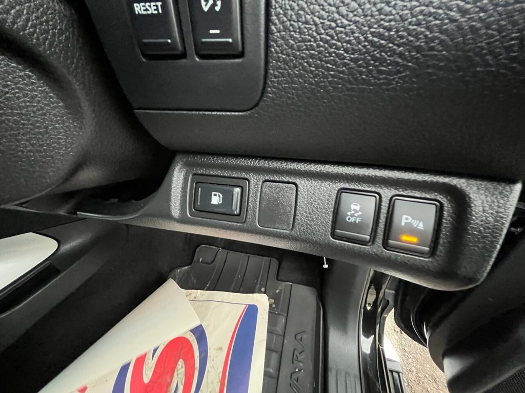 Used Nissan Navara 2017 for sale - 76496158: Photo 34