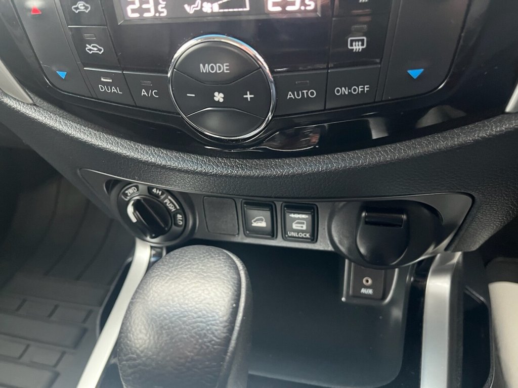 Used Nissan Navara 2017 for sale - 76496158: Photo 46