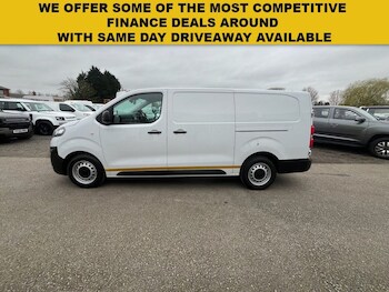 Used Vauxhall Vivaro 2022 for sale - 77621810: Photo