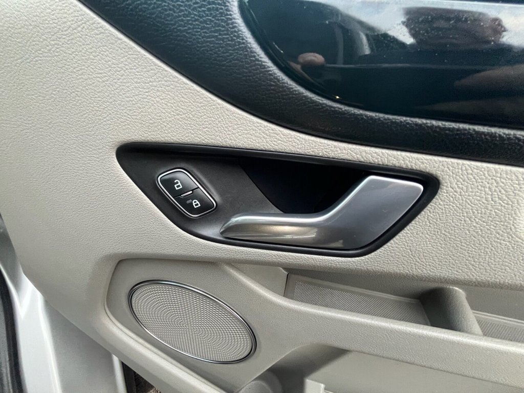 Used Ford Tourneo Custom 2022 for sale - 76496801: Photo 43