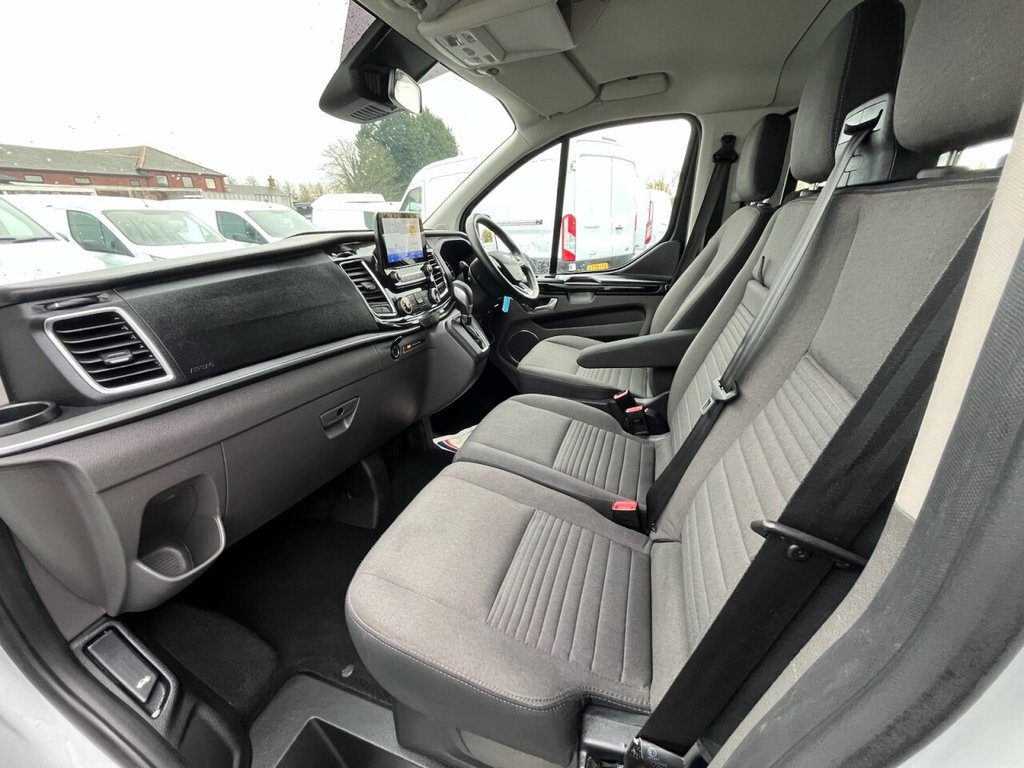 Used Ford Tourneo Custom 2022 for sale - 76686619: Photo 15