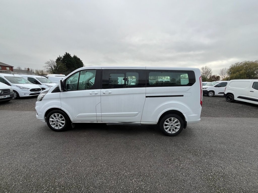 Used Ford Tourneo Custom 2022 for sale - 76686619: Photo 8