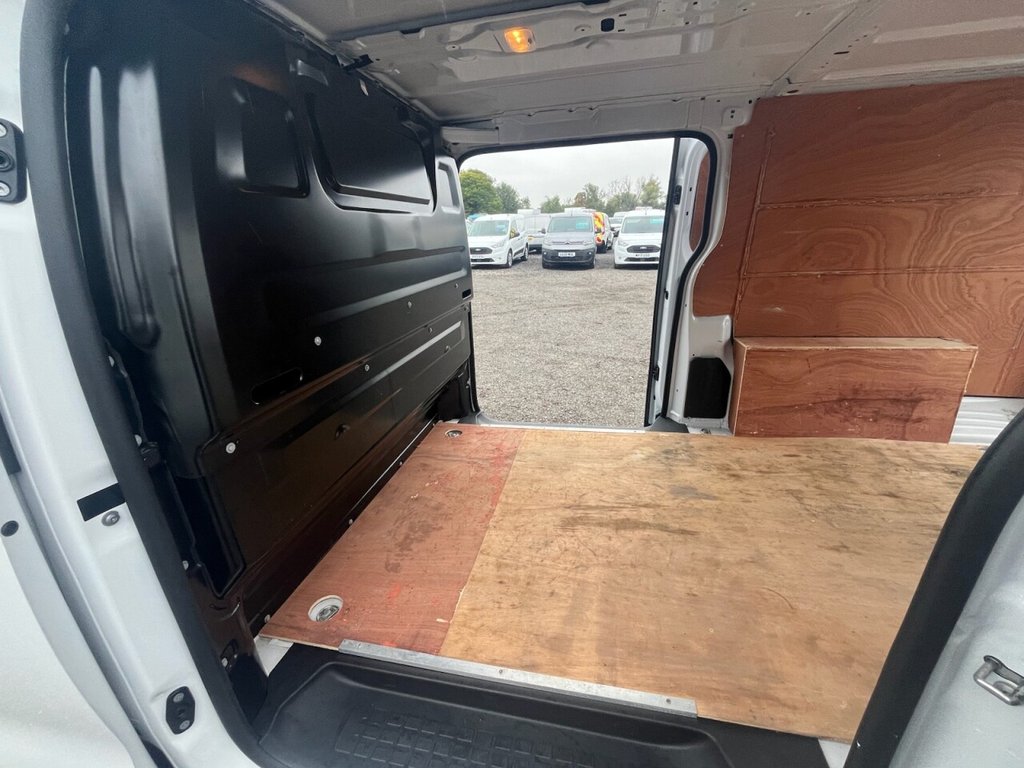 Used Vauxhall Vivaro 2022 for sale - 76018980: Photo 17