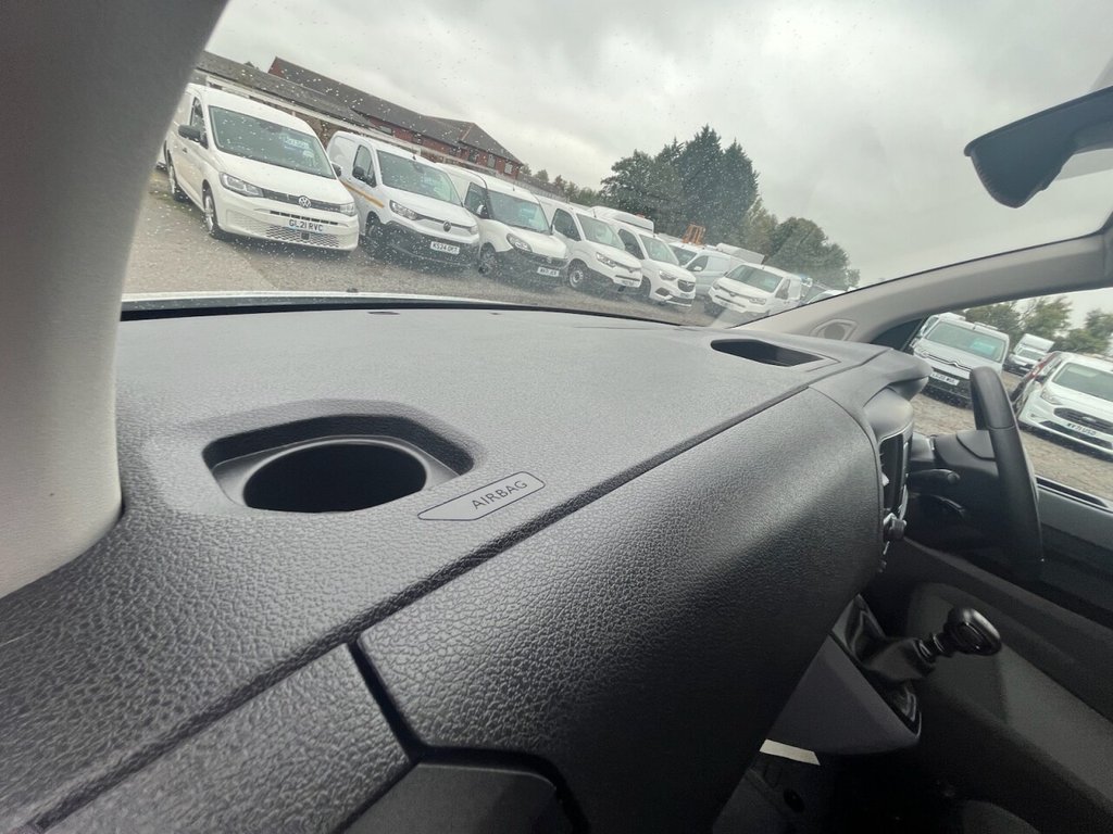 Used Vauxhall Vivaro 2022 for sale - 76018980: Photo 19