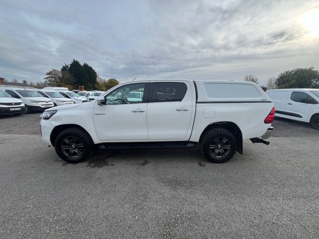 Used Toyota Hilux 2021 for sale - 76417474: Photo 9