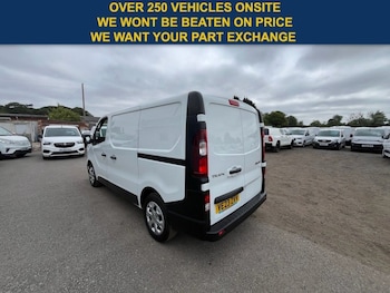 Used Renault Trafic 2023 for sale - 79209837: Photo