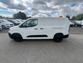 Used Peugeot Partner 2020 for sale - 75384349: Photo