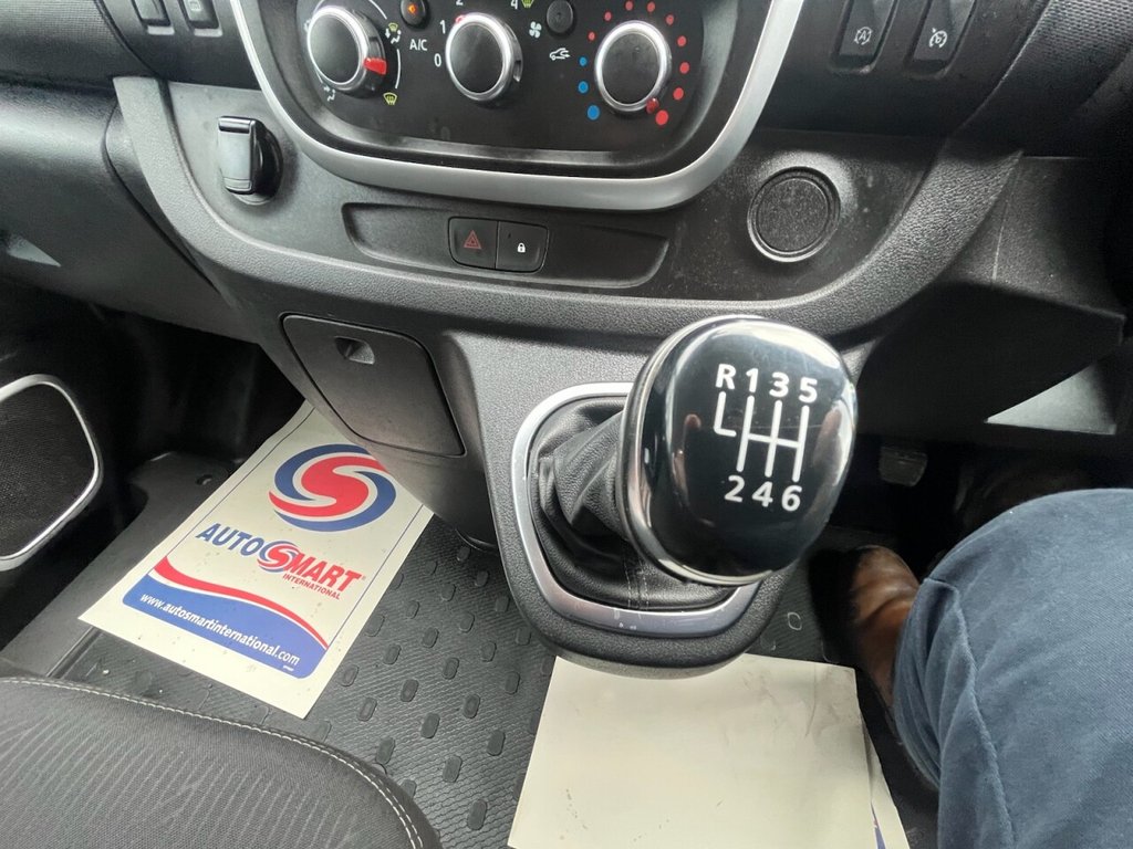 Used Renault Trafic 2019 for sale - 78029852: Photo 42