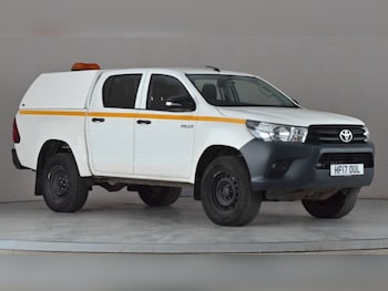 Used Toyota Hilux 2017 for sale - 79587406: Photo