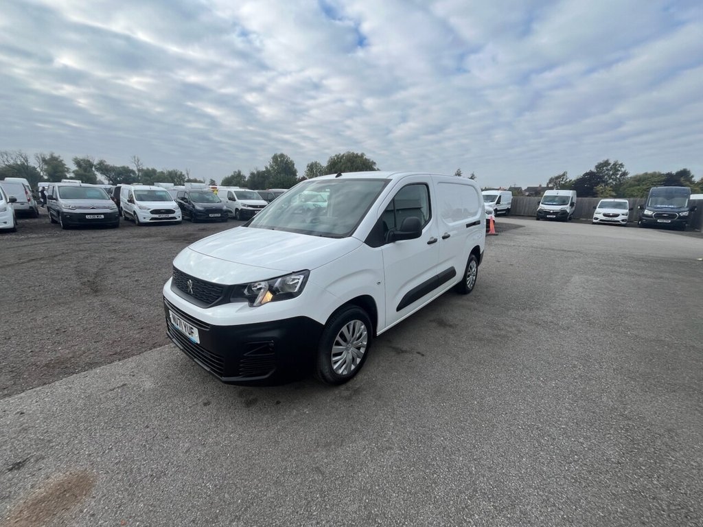 Used Peugeot Partner 2021 for sale - 76080536: Photo 3