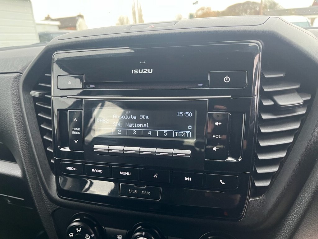 Used Isuzu D-Max 2021 for sale - 76496811: Photo 38