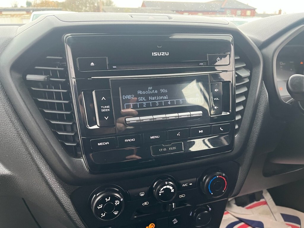 Used Isuzu D-Max 2021 for sale - 76496811: Photo 46