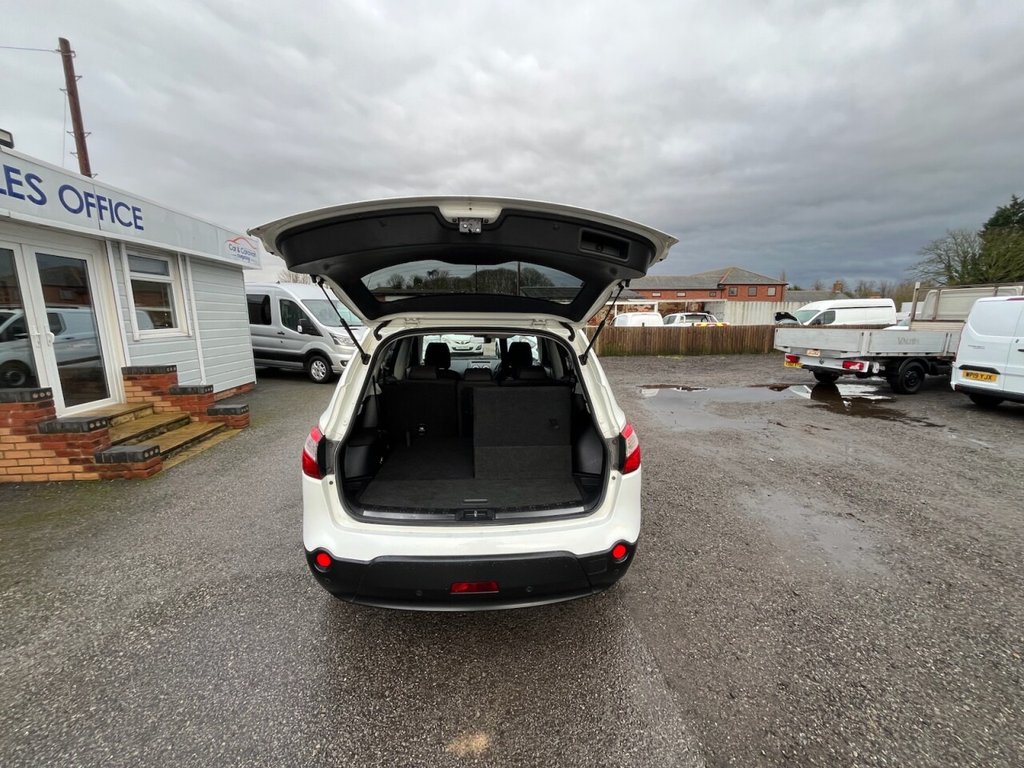 Used Nissan Qashqai+2 2013 for sale - 77188355: Photo 16